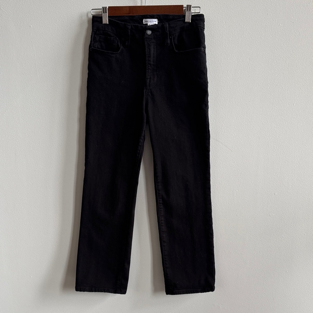 Good American NEVER FADES GOOD PETITE STRAIGHT JEANS - Picture 5 of 15